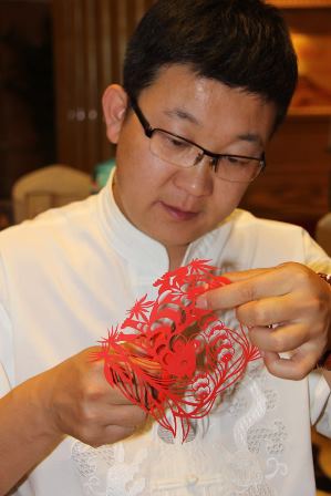Chinese folk art paper cutting